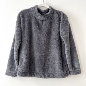 Jane & Bleecker Gray Sherpa Plush Fleece Fuzzy Pullover Top